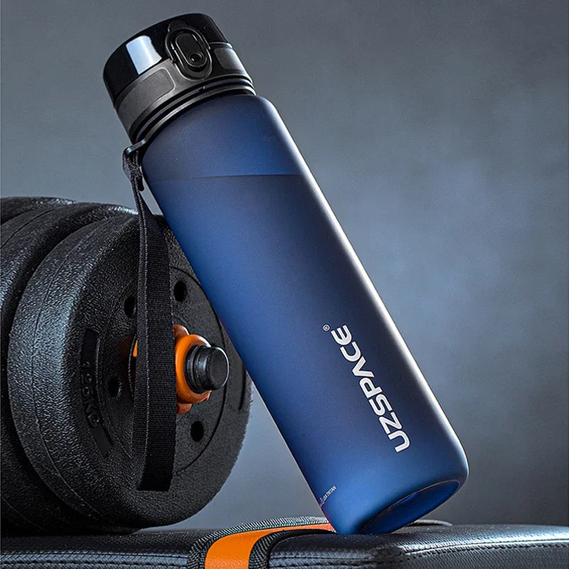 Garrafa de Água Esportivo com Shaker - Ideal para Viagens e Treinos